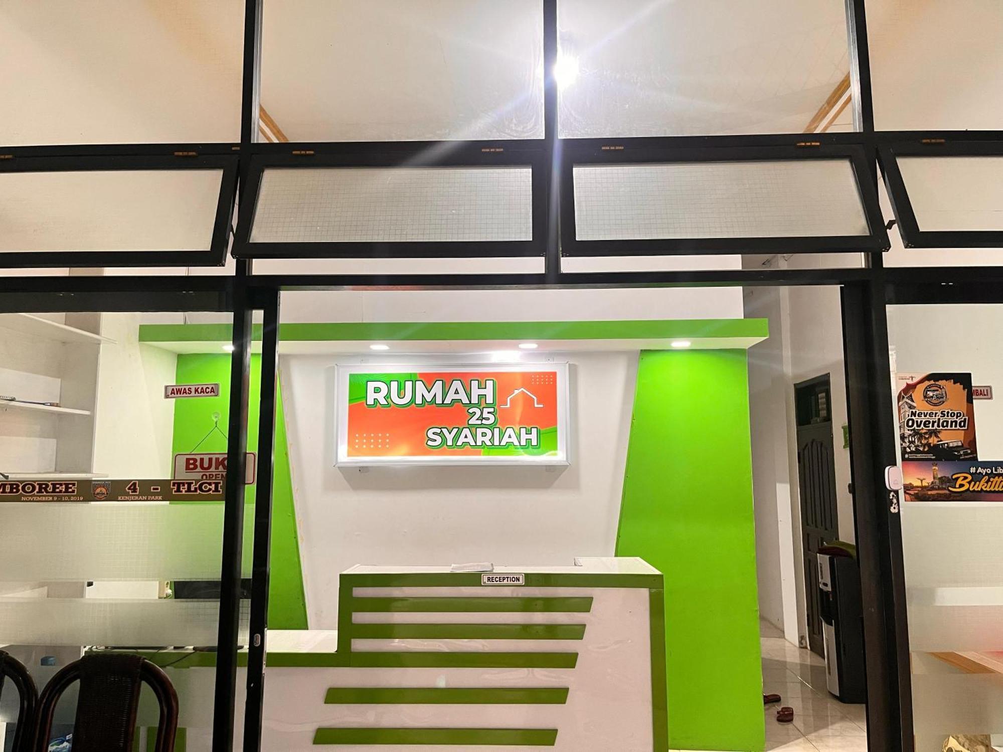 Rumah 25 Syariah Bukittinggi Eksteriør billede